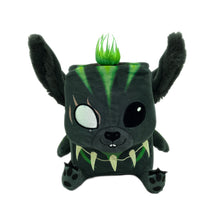 Gatherer's Tavern MTG Chatterfang Arty Deck Box