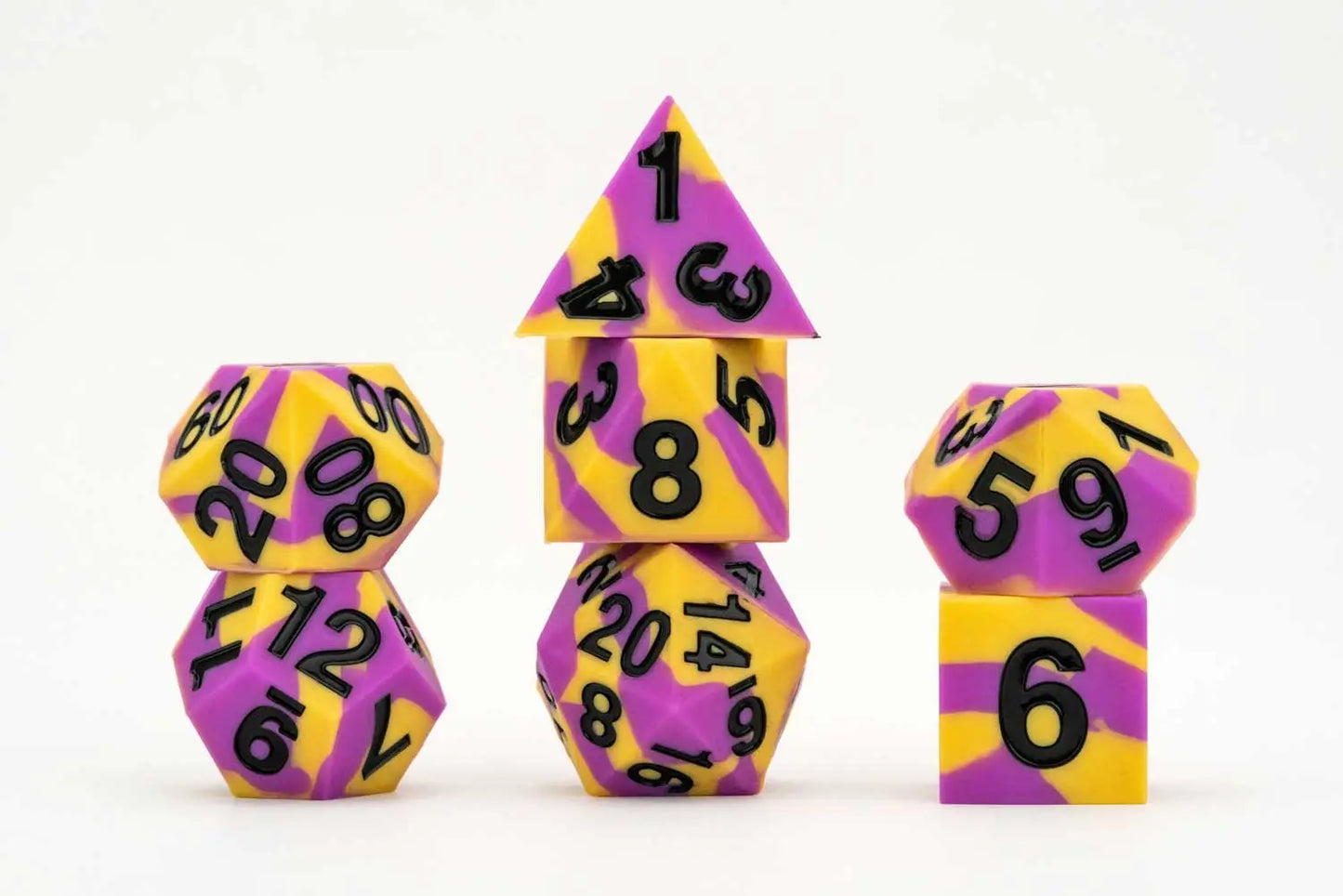 Fanroll Sharp Edge Silicone Rubber Dice Set: GAYMERS PRIDE
