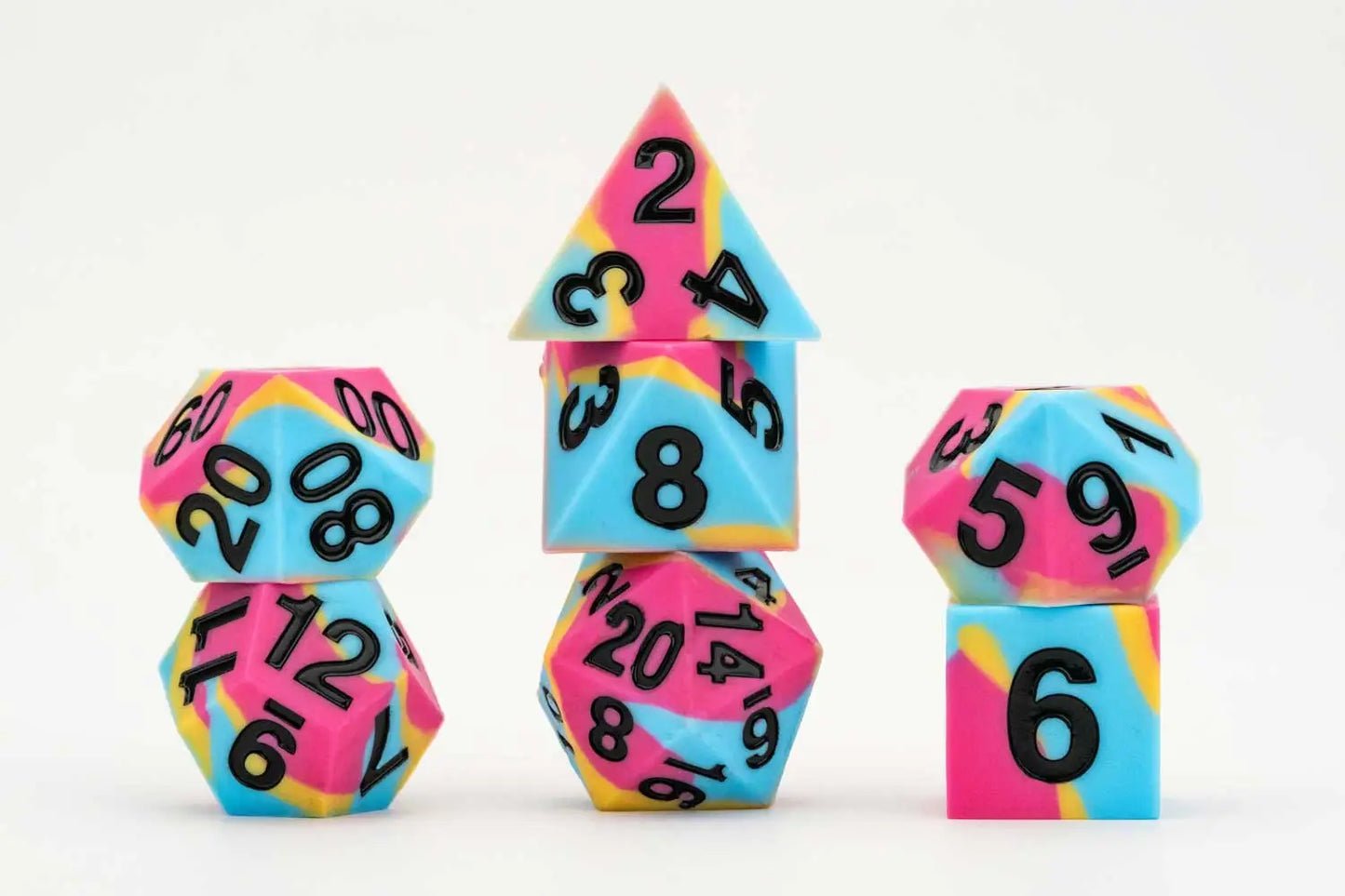 Fanroll Sharp Edge Silicone Rubber Dice Set: GAYMERS PRIDE